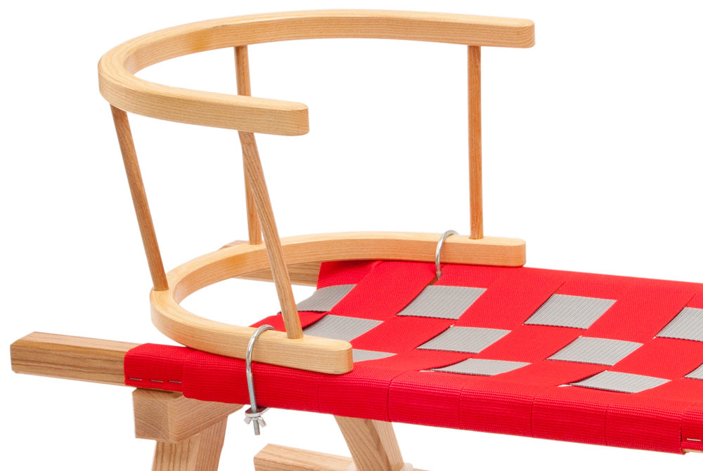Kathrein starre Kinderlehne mit Klammern, Holzlehne auf Rodel montiert