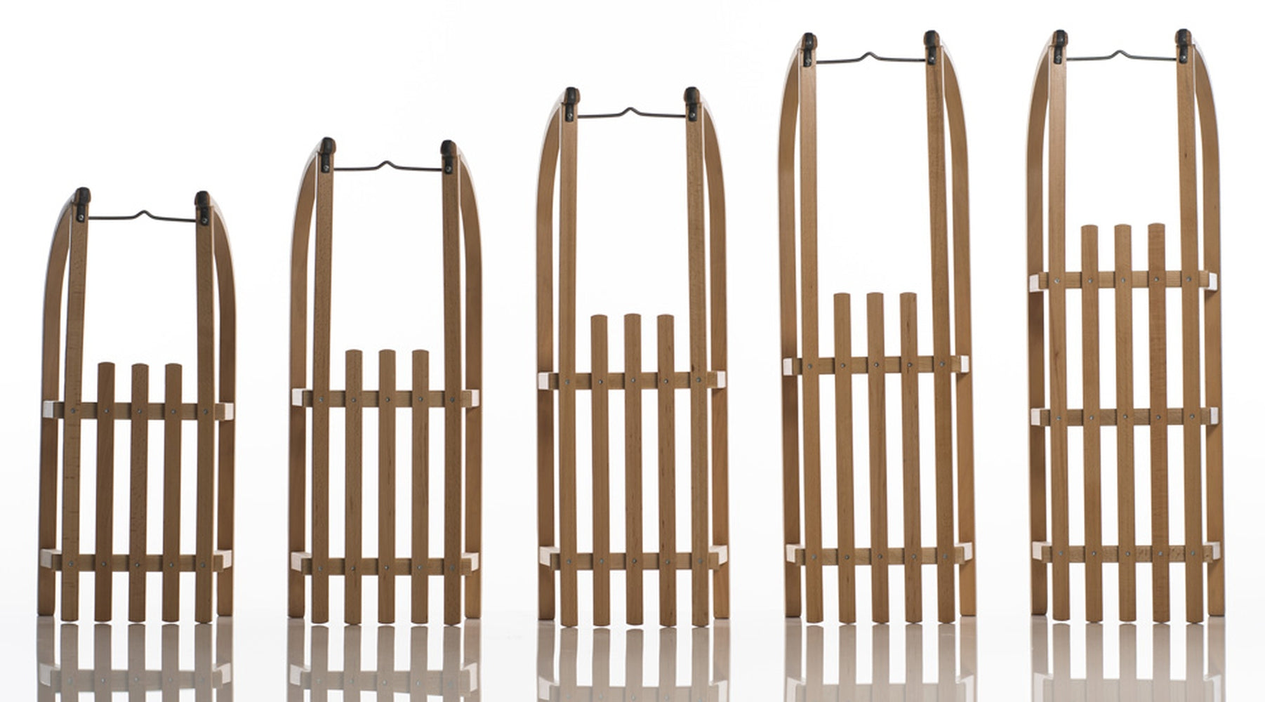 Sirch Davoser Rodel Buche Standard – Hochwertiger Holzschlitten, Detail Größenvergleich