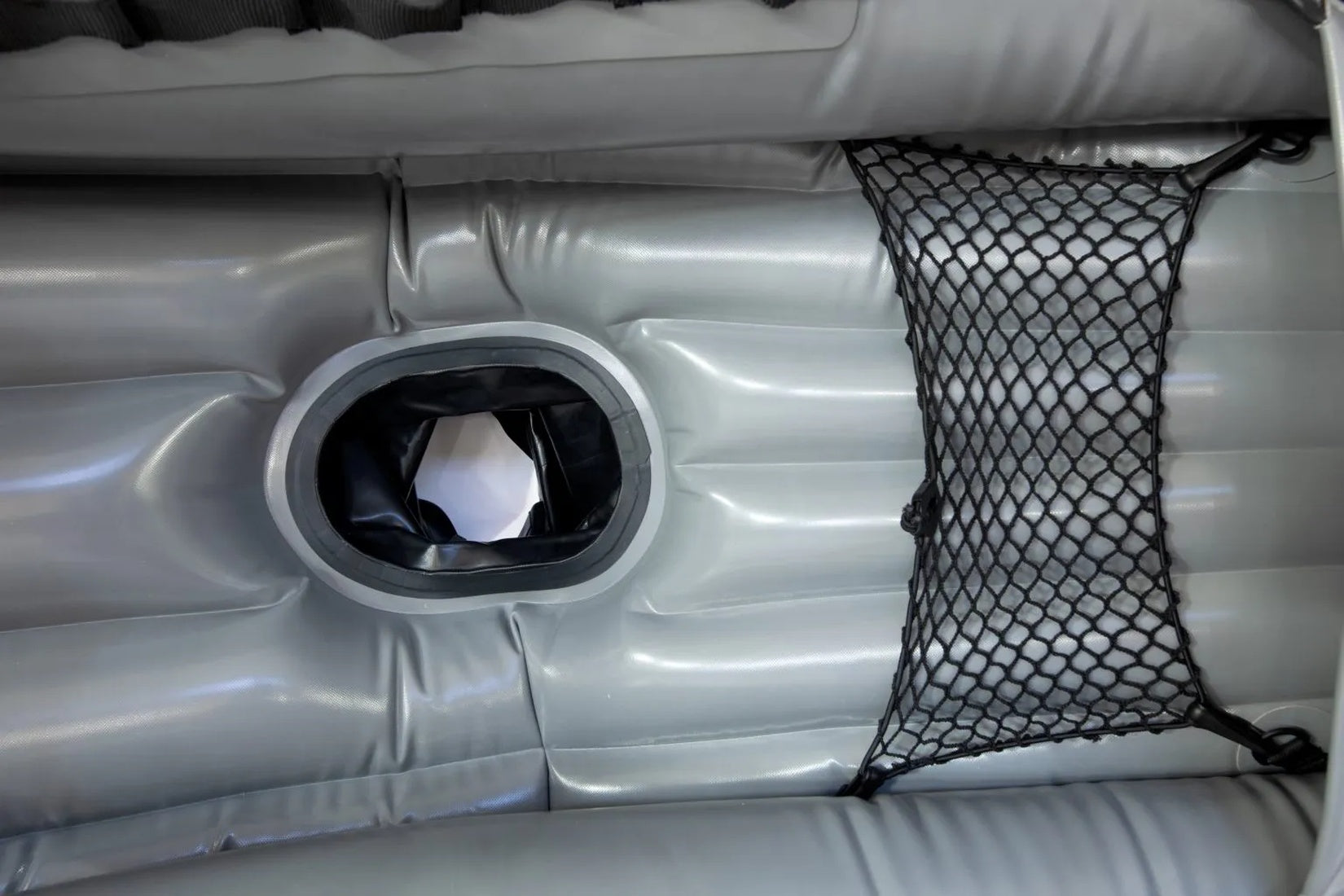 Gumotex Baraka 2+1 Personen Schlauchkanu aufblasbar, Boden innen, Ventil